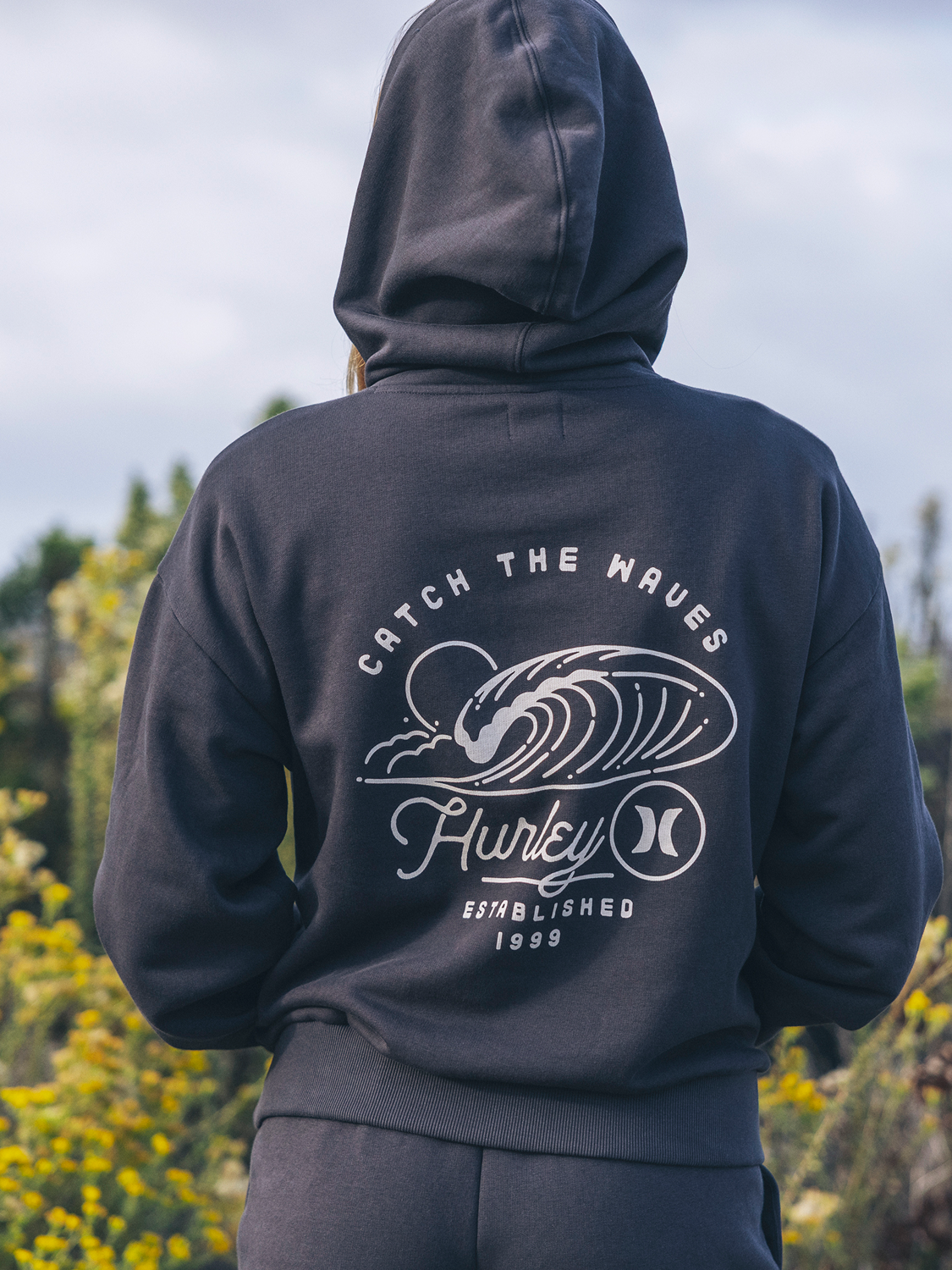 Surfbound Hoodie in Off Black