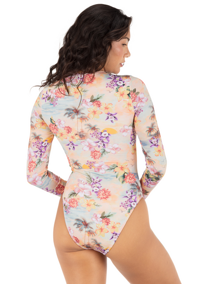 Scenic Sunset Zip Front Moderate Surfsuit in Scenic Sunset / Mystic Dawn