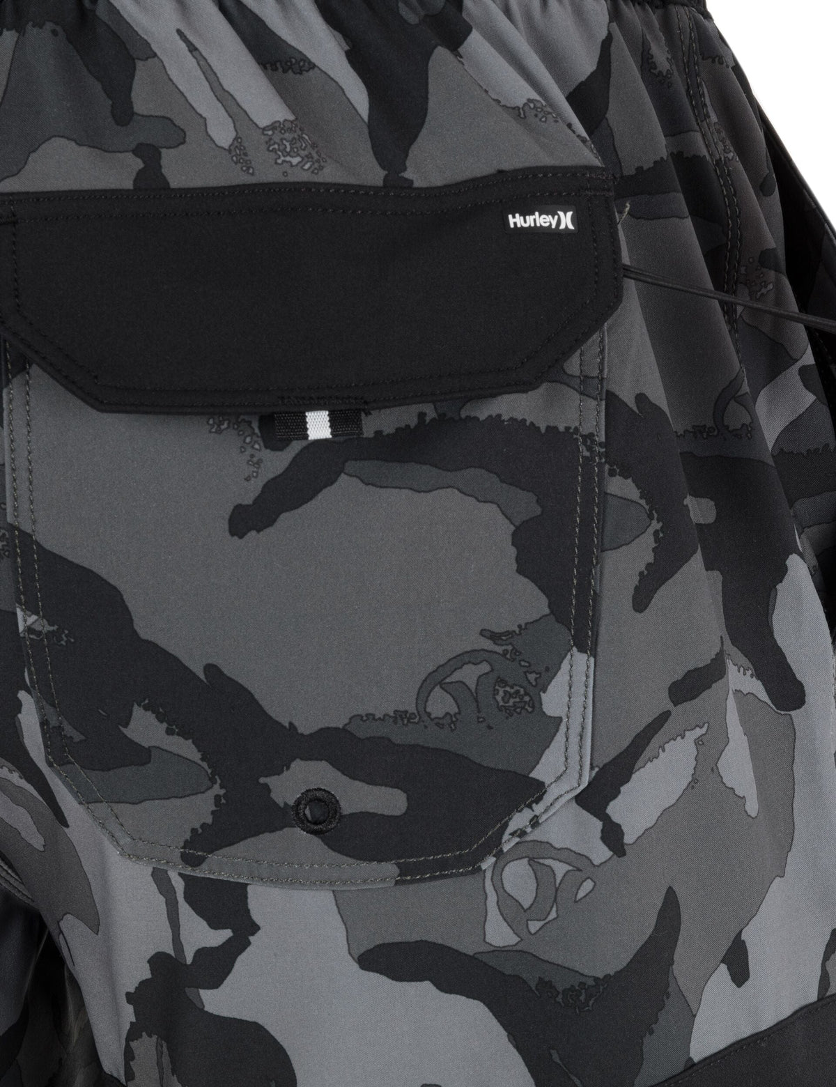 Phantom Eco Blockparty Volley 17" in BLACK