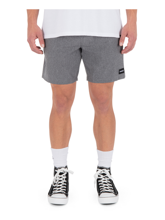Phantom Flow Volley Walkshort 18" in Black Heather