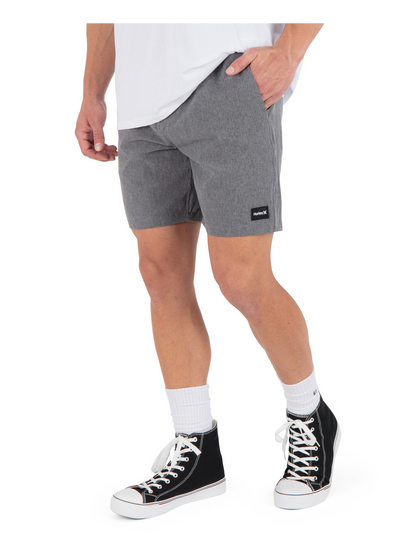 Phantom Flow Volley Walkshort 18" in Black Heather
