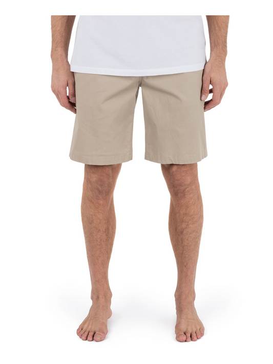 Icon Walkshort 21" in Khaki