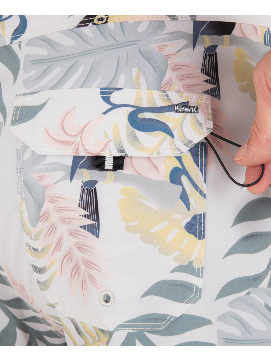 Phantom Eco Block Party Engineered Boardshort 18" in Bone