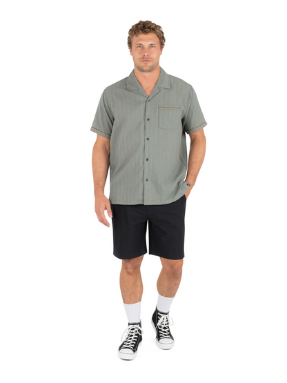 Lay Day Camp Short Sleeve in Army
