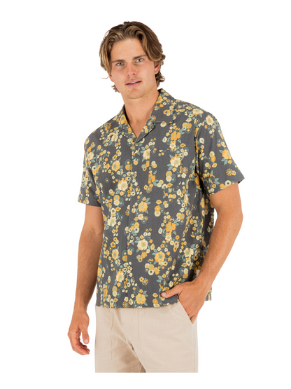 Dogpatch Camp Short Sleeve in Black