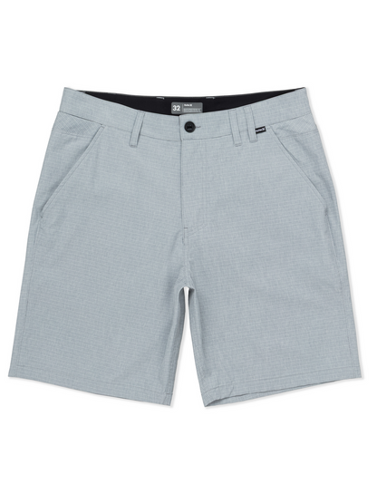 Phantom Equator Walkshort 20" in Platinum