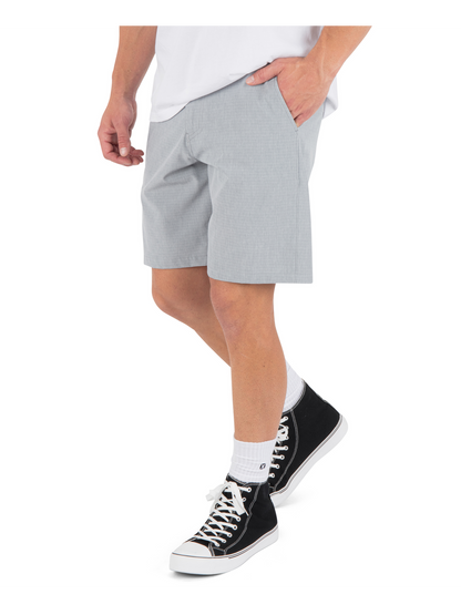 Phantom Equator Walkshort 20" in Platinum