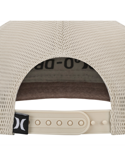 Warner Adjustable Trucker Hat in Medium Brown