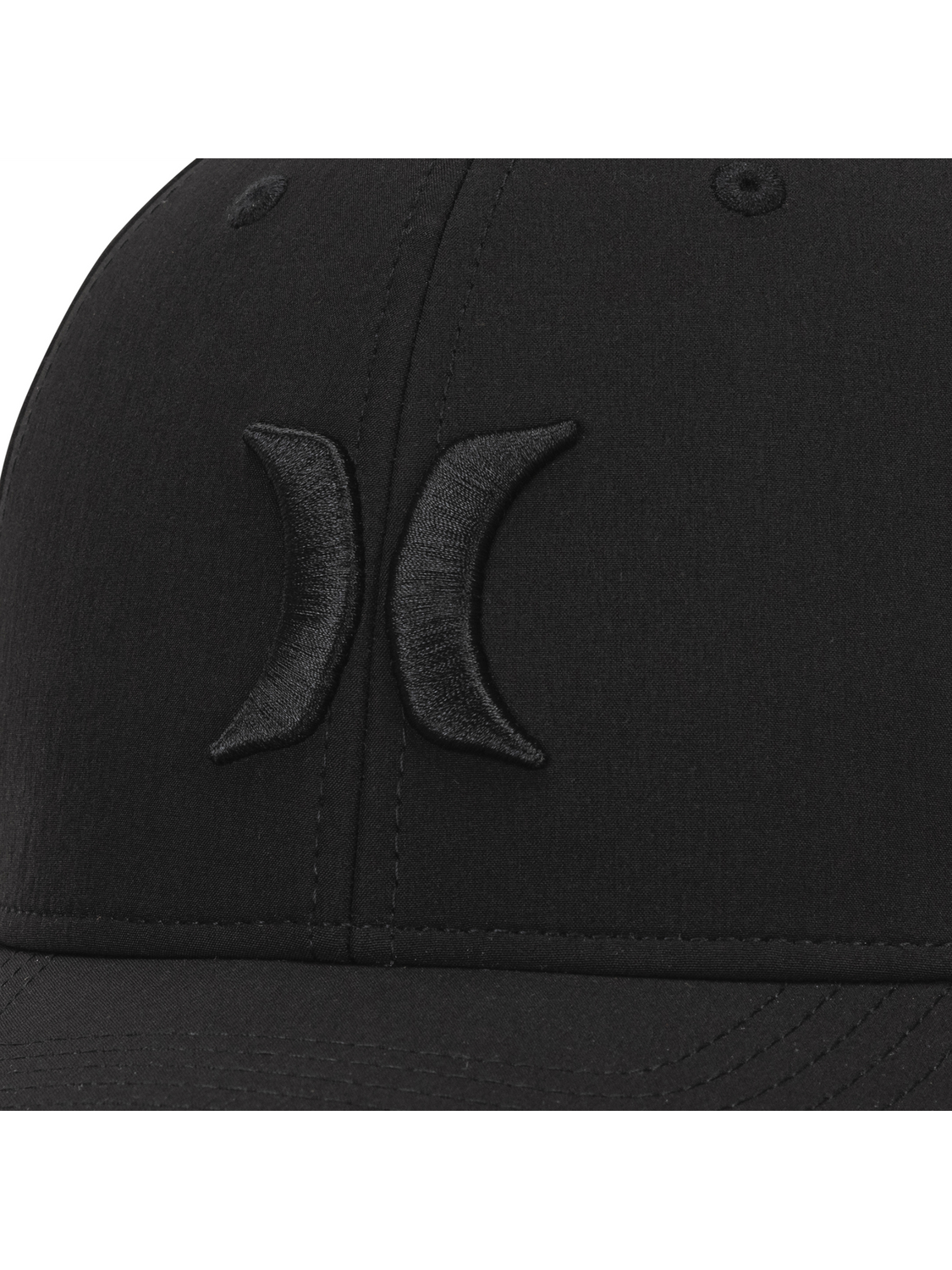 Phantom Stretch Fit Hat in Black