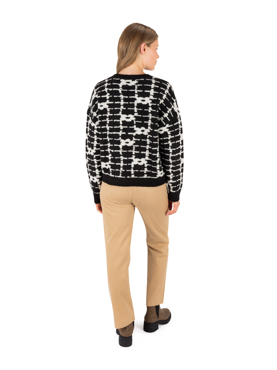 Daisy Trellis Sweater in BLACK