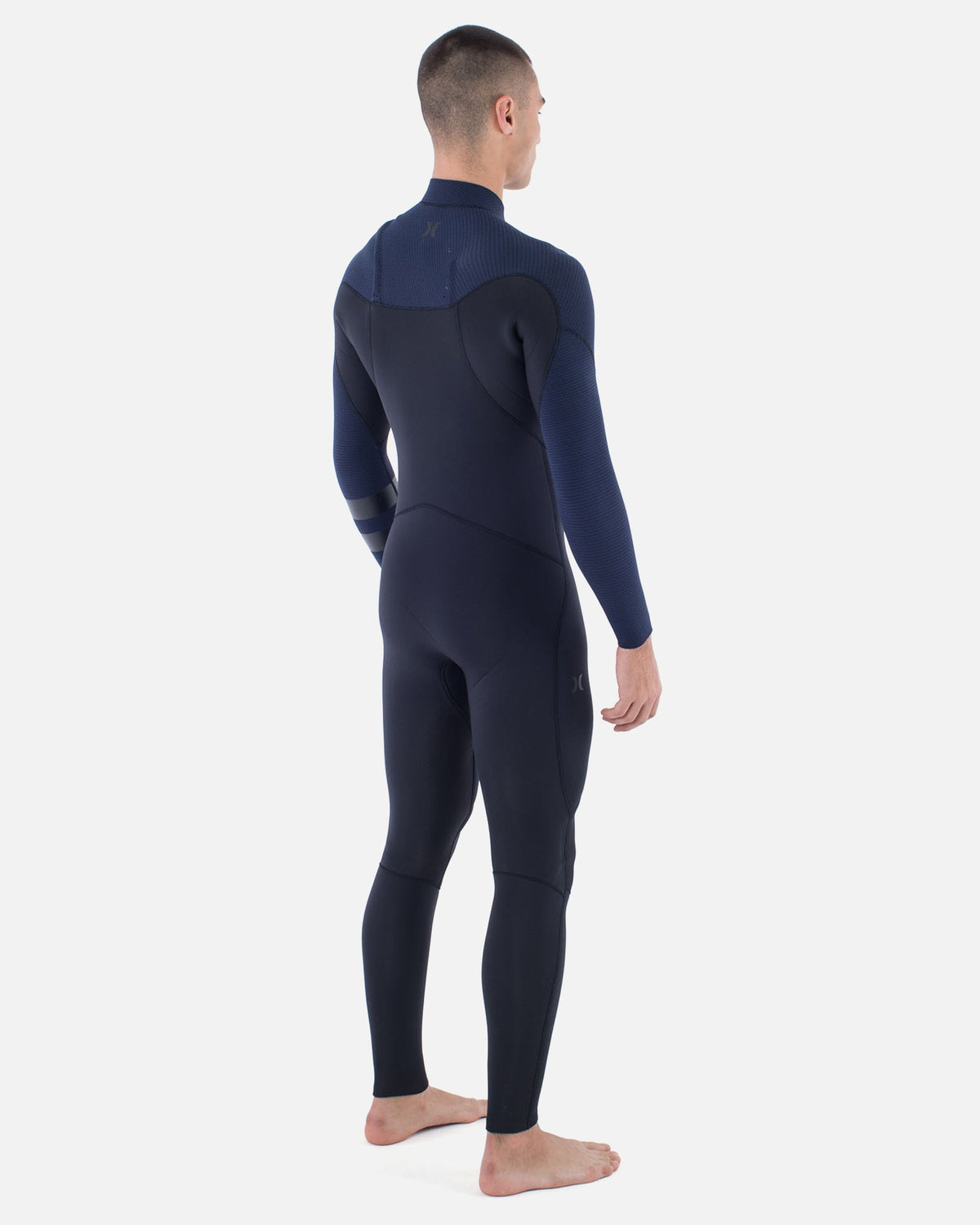 Mens Plus Sleeve Texture 4/3mm Fullsuit in Total Eclipse