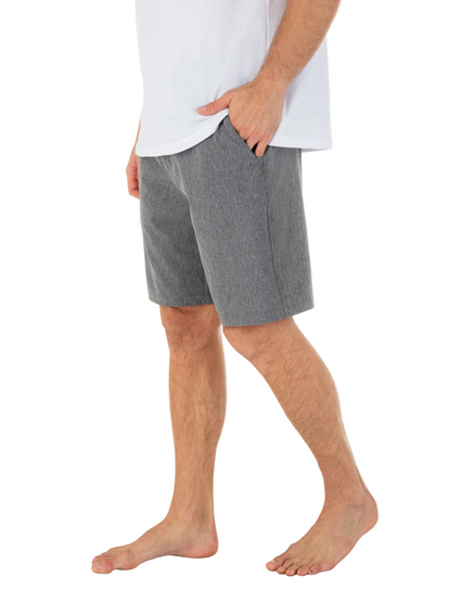 Phantom Flow Walkshort 20" in BLACK HEATHER