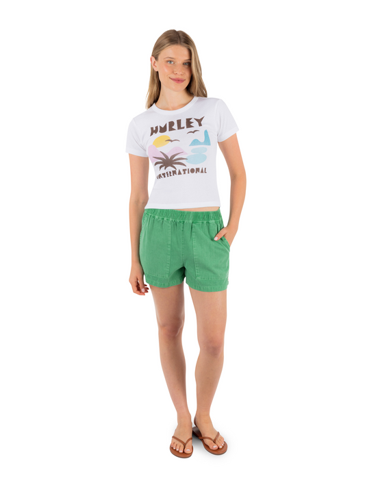 Wavy Days Short in Spring Green