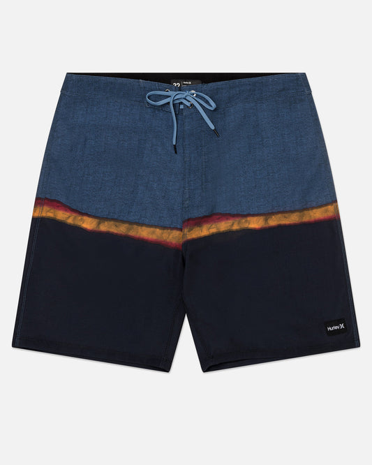 Weekender Boardshort 20" in Armored Navy