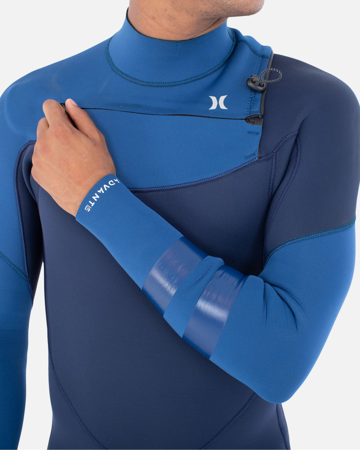 Mens Advant 4/3mm Fullsuit in Faint Blue