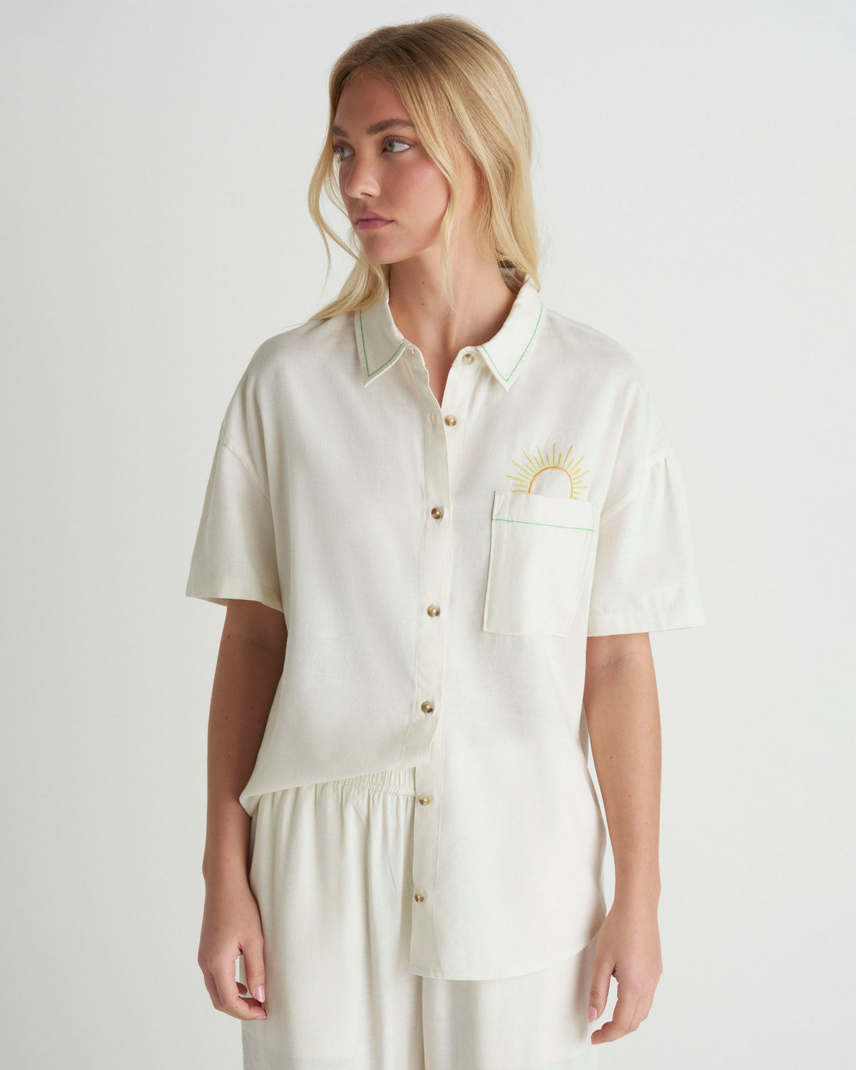 Goldie Boyfriend Short Sleeve in Off White