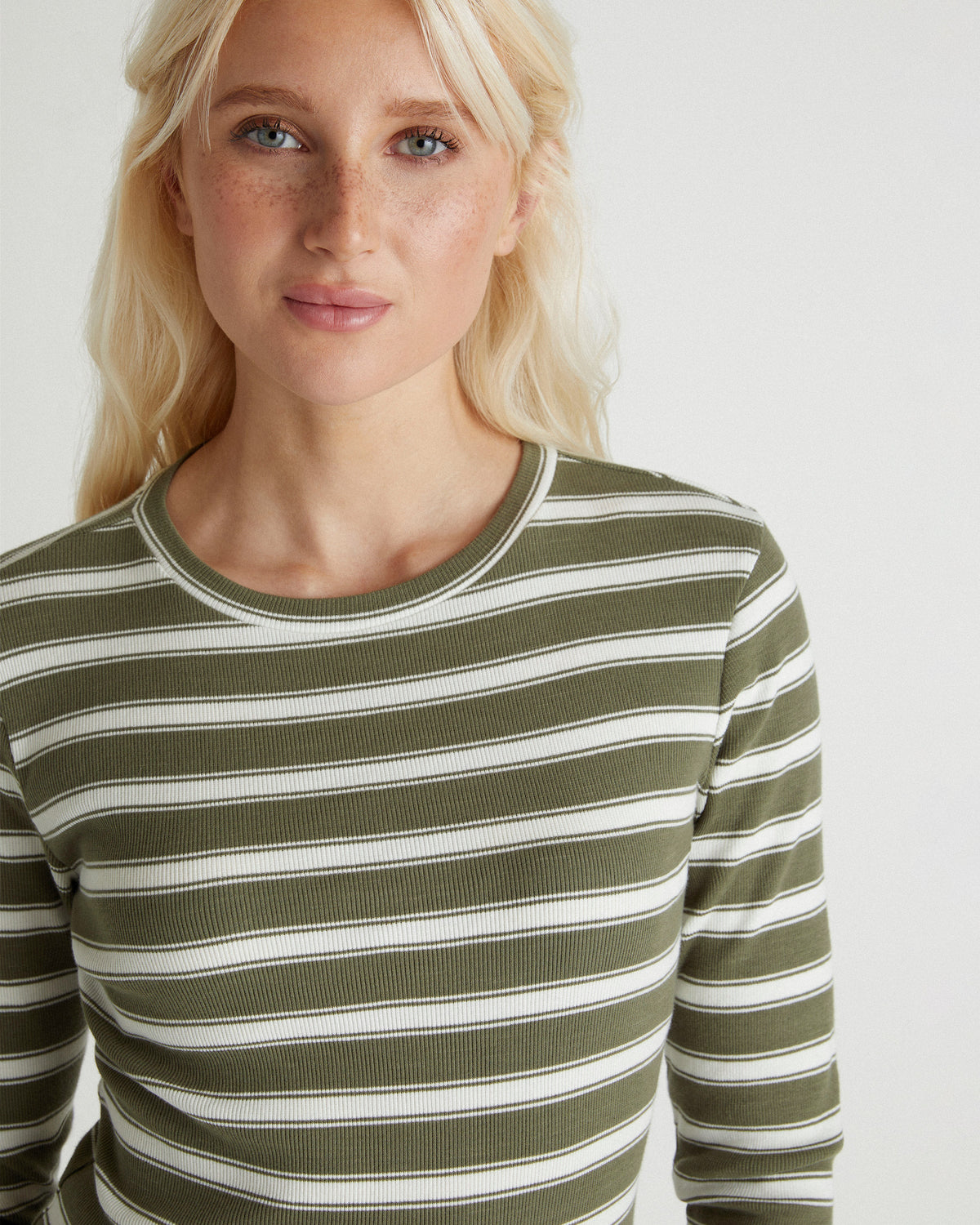 Carmel Long Sleeve in Olive Grove