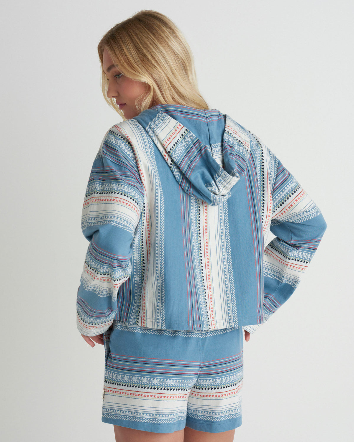 Perfect Wave Hoodie in Windward Blue