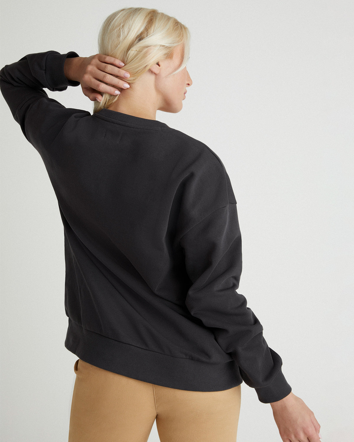 Sea-Nario Oversized Crew in Off Black