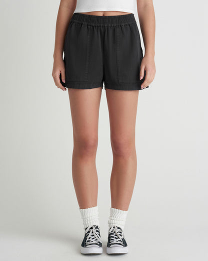 Wavy Days Short in Off Black